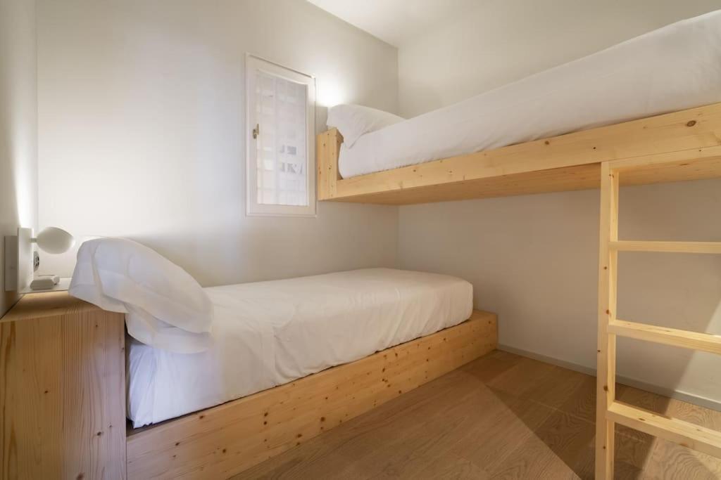 Alta House Apartments Sa Blava Begur Luaran gambar
