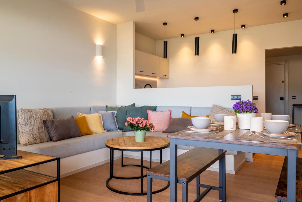 Alta House Apartments Sa Blava Begur Luaran gambar